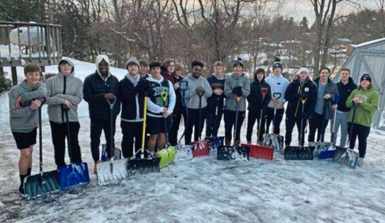 HS Football Team Shovels Driveways for Elderly and Disabled Free of Charge
