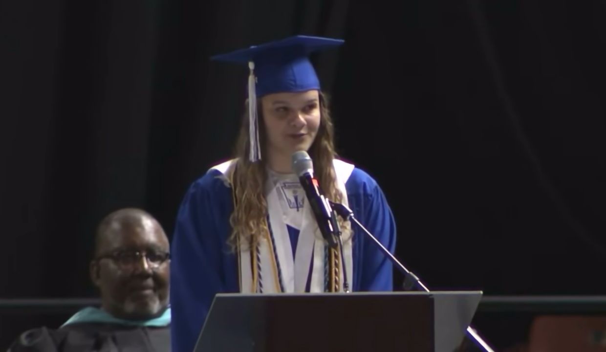 Valedictorian Goes Viral for Declaring the Love of Jesus to Her Classmates